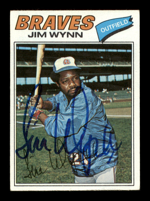 Jim Wynn Autographed 1977 Topps Card #165 Atlanta Braves SKU #205045 - RSA