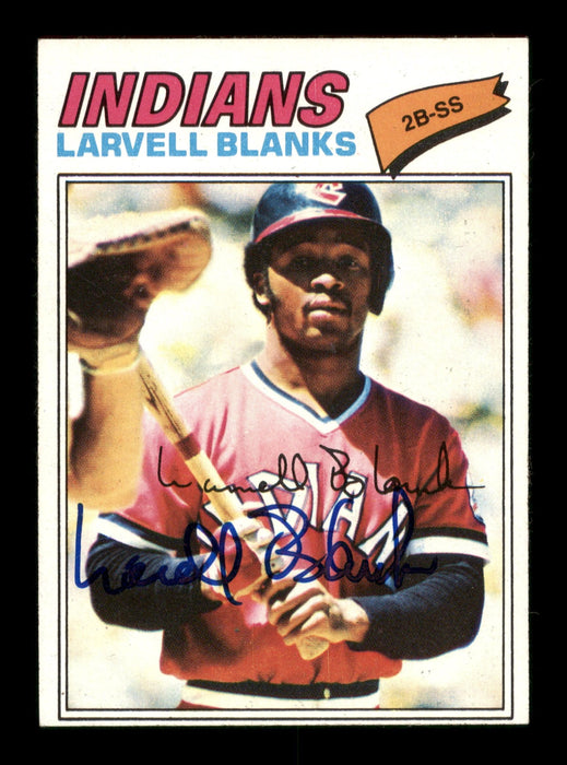 Larvell Blanks Autographed 1977 Topps Card #441 Cleveland Indians SKU #205176 - RSA