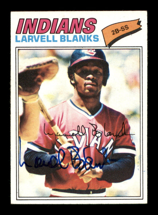 Larvell Blanks Autographed 1977 Topps Card #441 Cleveland Indians SKU #205178 - RSA