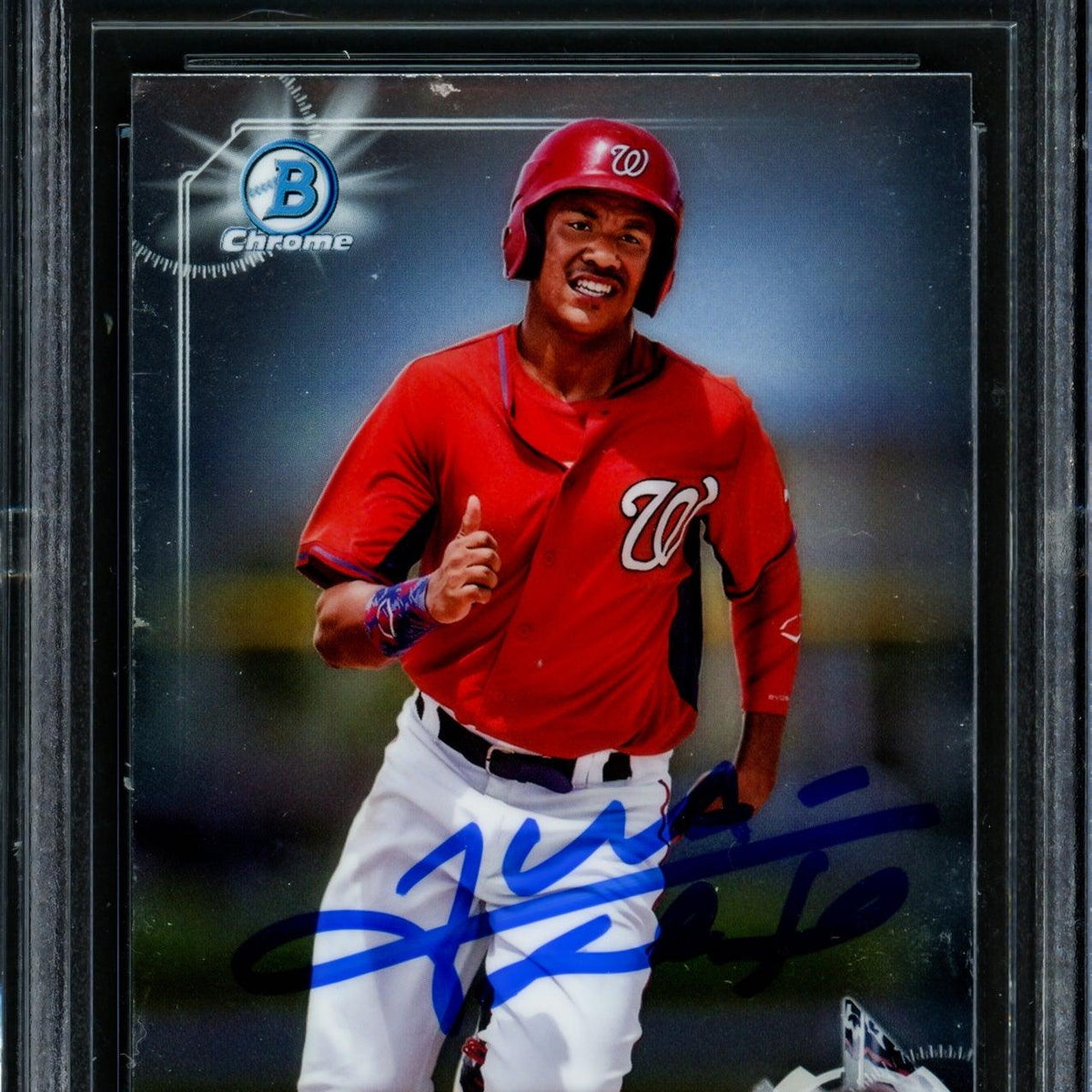 Juan Soto Autographed 2017 Bowman Chrome Prospects Rookie Card