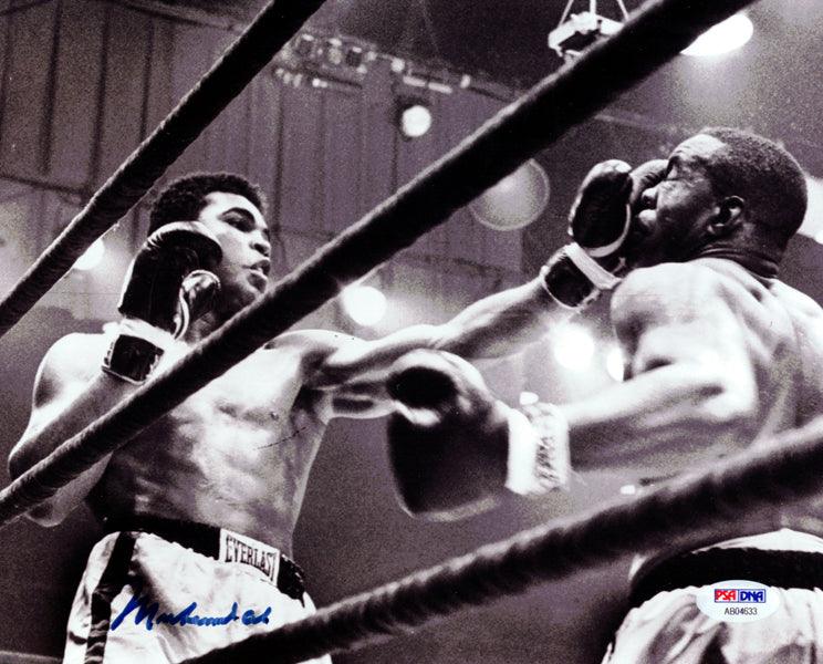 Muhammad Ali Autographed 8x10 Photo Vintage PSA/DNA #AB04633 - RSA