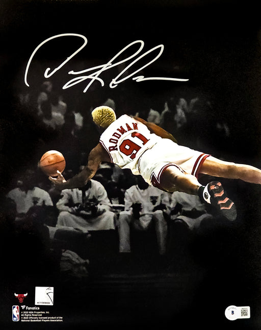 Dennis Rodman Autographed 11x14 Photo Chicago Bulls Beckett BAS Witness Stock #220711
