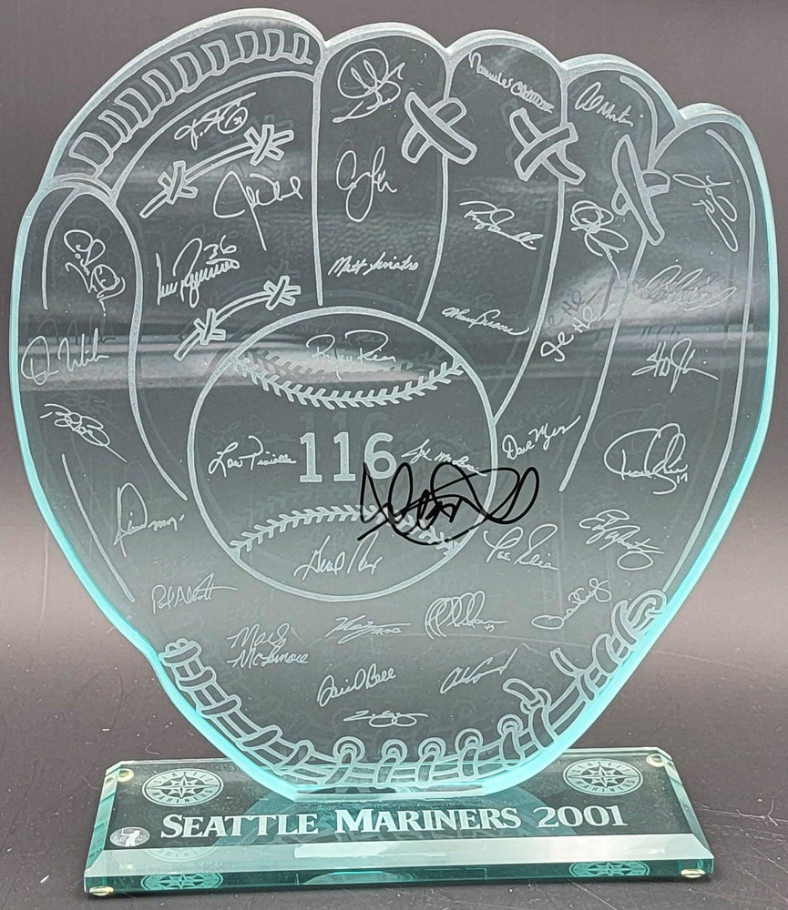 Ichiro Suzuki Autographed 2001 Commemorative 116 Wins Trophy Seattle Mariners IS Holo SKU #209077 - RSA