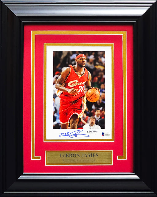 LeBron James Autographed Framed 6x9 Photo Cleveland Cavaliers Auto Grade Gem Mint 10 UDA Holo & Beckett BAS #AA01257