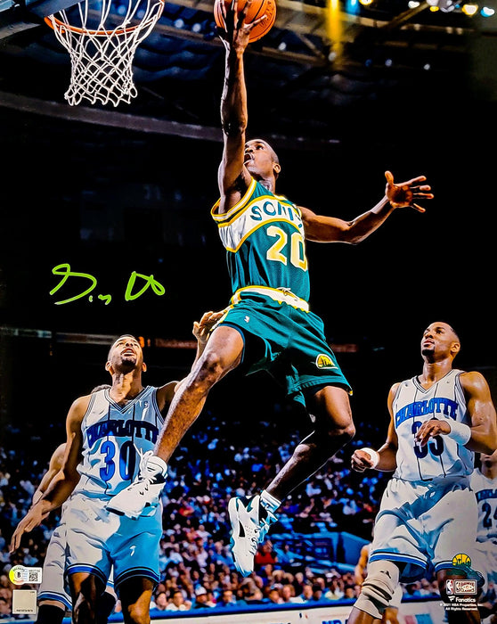 Gary Payton Autographed Framed 16x20 Photo Seattle Supersonics Beckett BAS Witness Stock #209398 - RSA