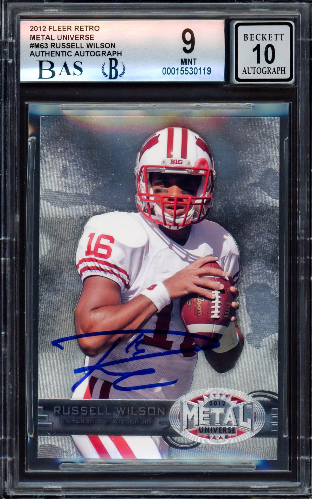 Russell Wilson Autographed 2012 Fleer Metal Universe Rookie Card #M-63 ...