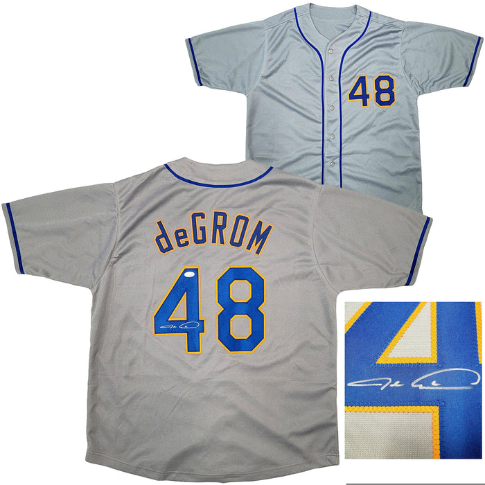 New York Mets Jacob deGrom Autographed Gray Jersey JSA Stock #208150 - RSA
