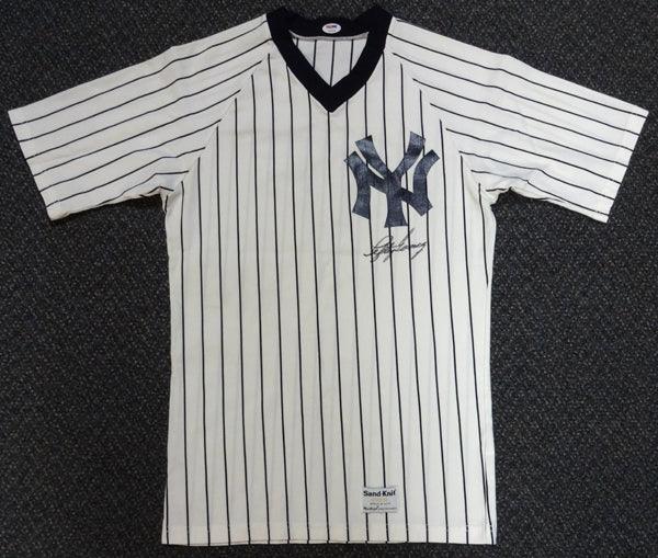 New York Yankees Lefty Gomez Autographed White Jersey PSA/DNA #V09459 - RSA
