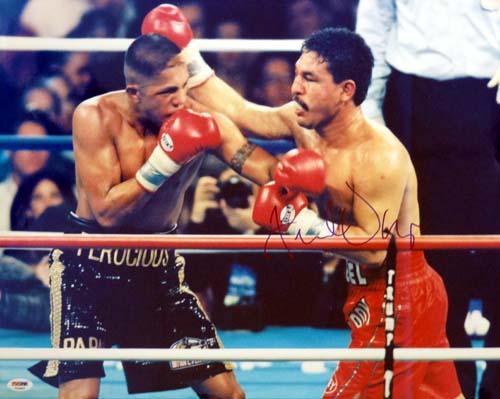 Fernando Vargas Autographed 16x20 Photo PSA/DNA #T14863 - RSA