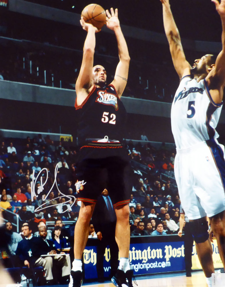 Matt Geiger Autographed 16x20 Photo Philadelphia 76ers SKU #214779