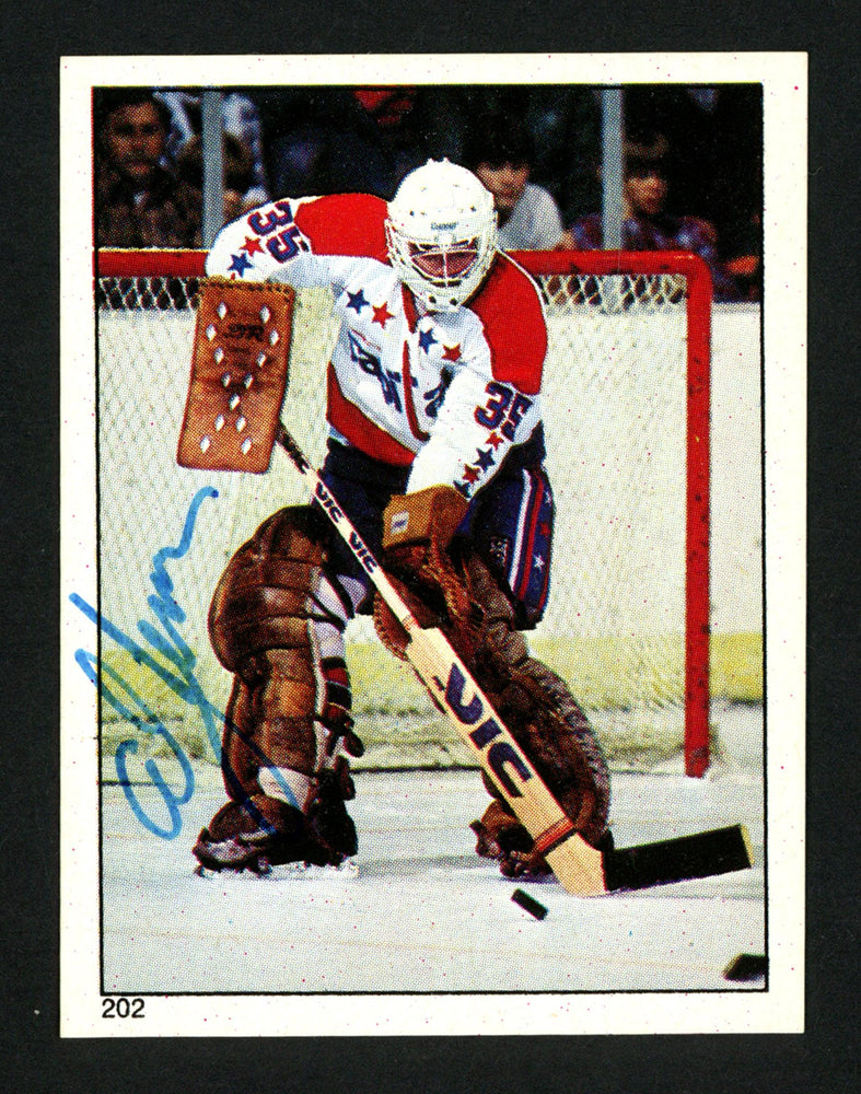 Al Jensen Autographed 1983-84 O-Pee-Chee Sticker Card #202 Washington Capitals SKU #153601 - RSA
