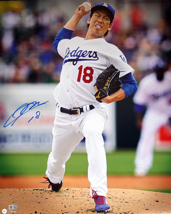 Kenta Maeda Autographed 16x20 Photo Los Angeles Dodgers MLB Holo Stock #104877 - RSA
