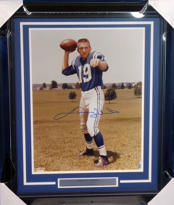 Johnny Unitas Autographed Framed 16x20 Photo Baltimore Colts Beckett BAS #A20733 - RSA