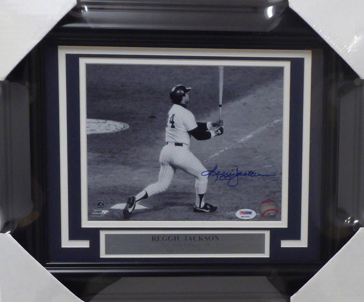 Reggie Jackson Autographed Framed 8x10 Photo New York Yankees PSA/DNA Stock #154877 - RSA