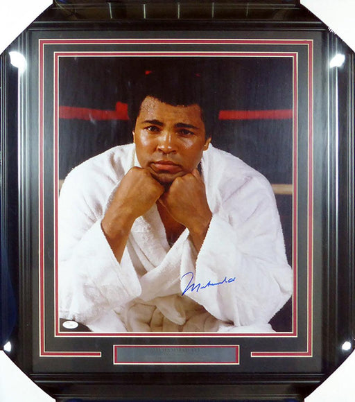 Muhammad Ali Autographed Framed 16x20 Photo JSA #Y13095 - RSA