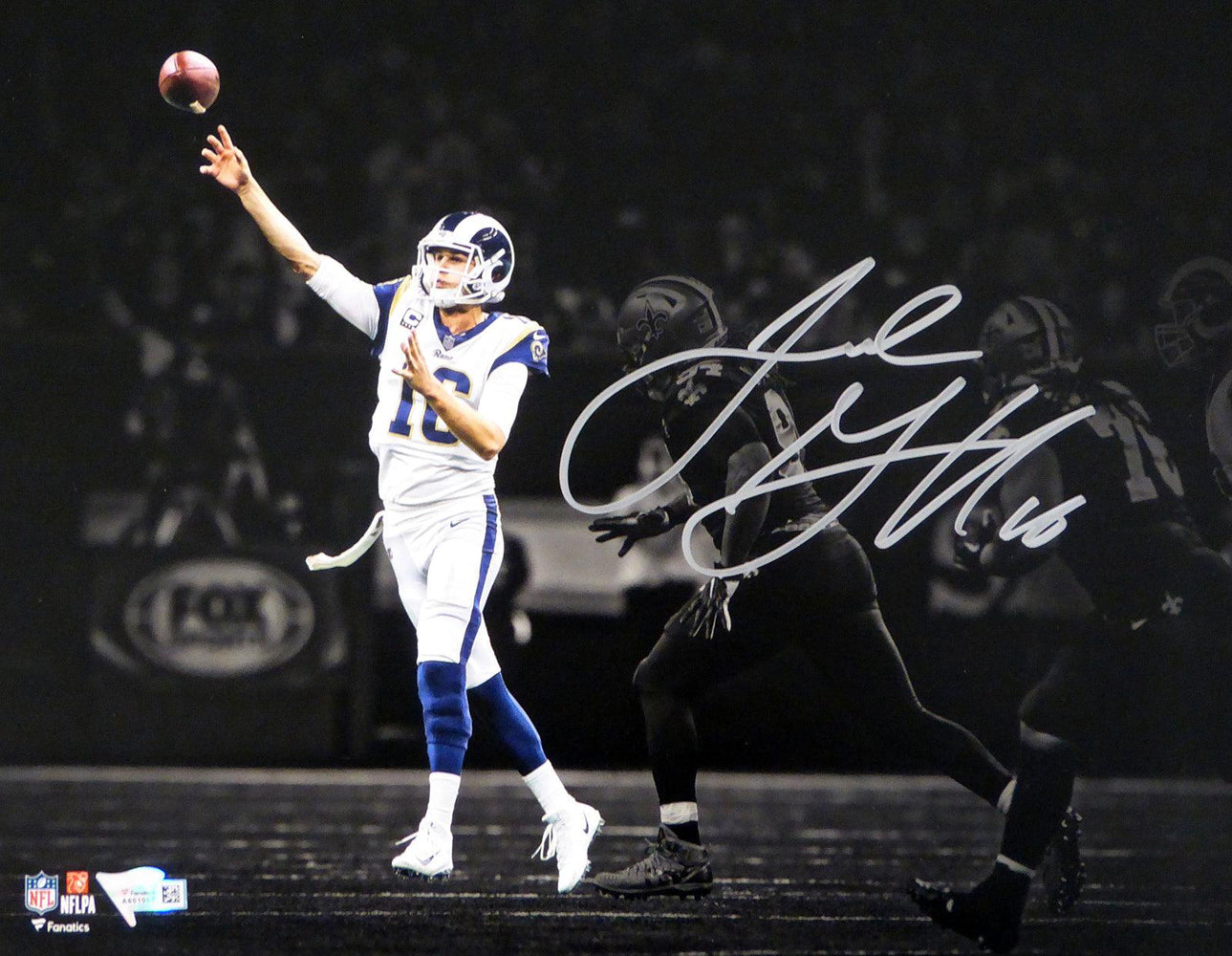 Jared Goff Autographed 11x14 Photo Los Angeles Rams Fanatics Holo #A601067 - RSA