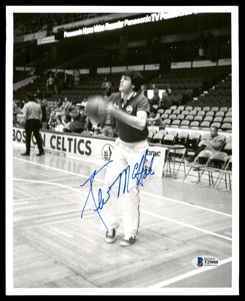 Kevin McHale Autographed 8x10 Photo Boston Celtics Vintage Beckett BAS #T29088