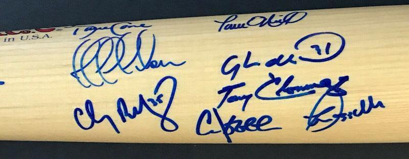 28 signature signed 2000 ny yankees team signed bat jsa xx22194 close up