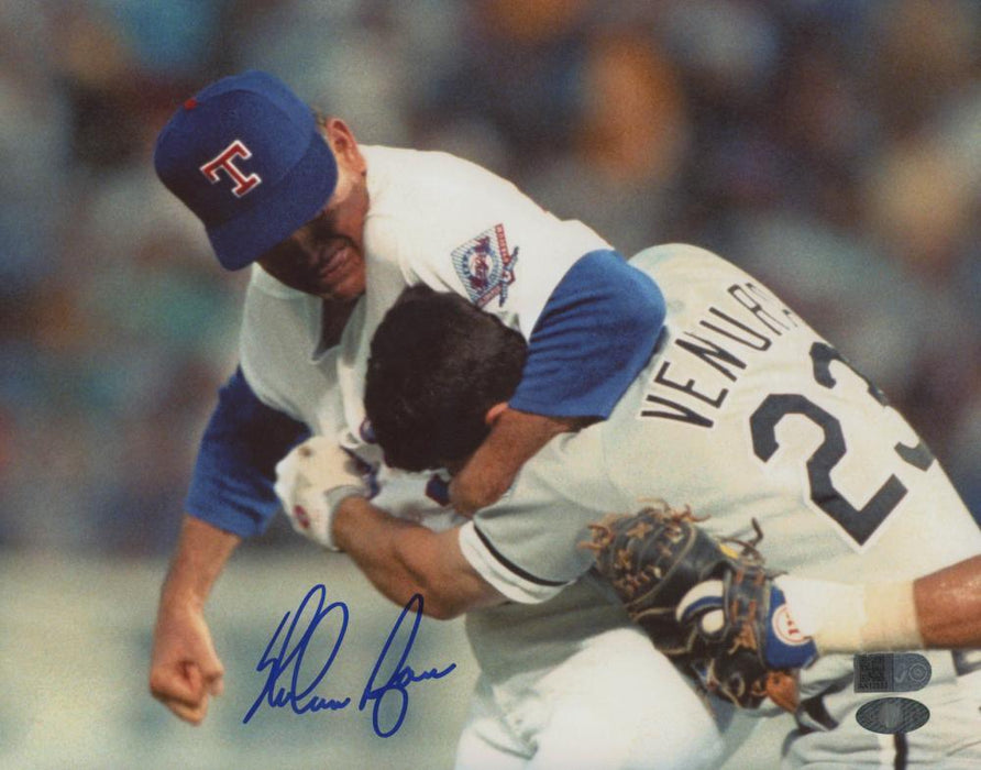 nolan ryan signed dont mess with texas fight 8x10 photo aiv aa12602