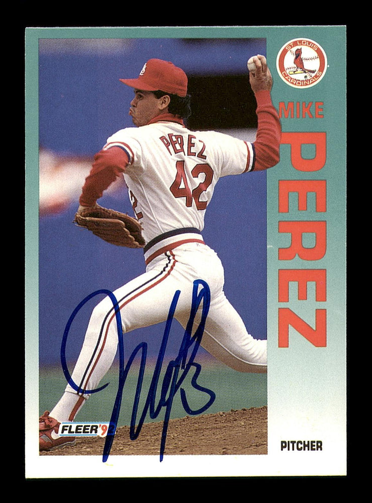 Mike Perez Autographed 1992 Fleer Card #588 St. Louis Cardinals SKU #183540 - RSA