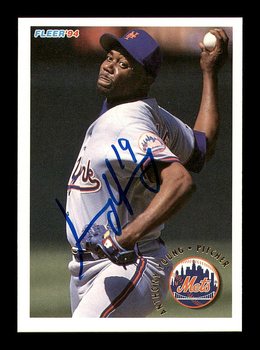 Anthony Young Autographed 1994 Fleer Card #580 New York Mets SKU #183619 - RSA