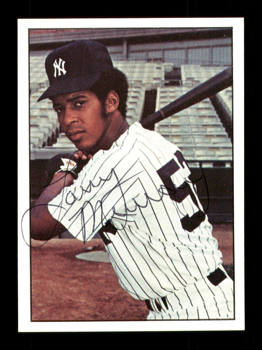 Larry Murray Autographed 1975 SSPC Rookie Card #449 New York Yankees SKU #172531 - RSA