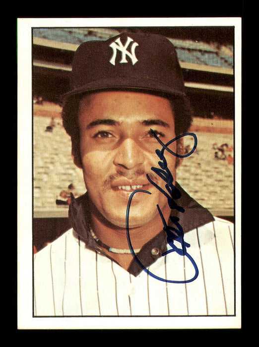 Otto Velez Autographed 1975 SSPC Card #455 New York Yankees SKU #184715 - RSA