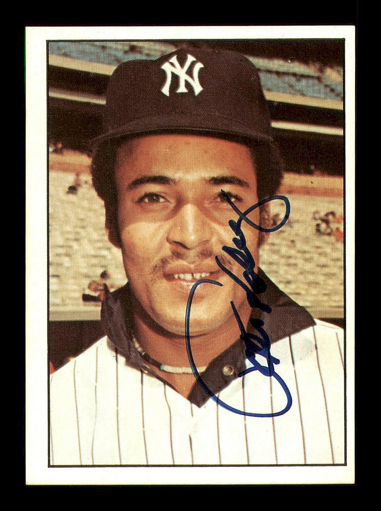 Otto Velez Autographed 1975 SSPC Card #455 New York Yankees SKU #184715 - RSA