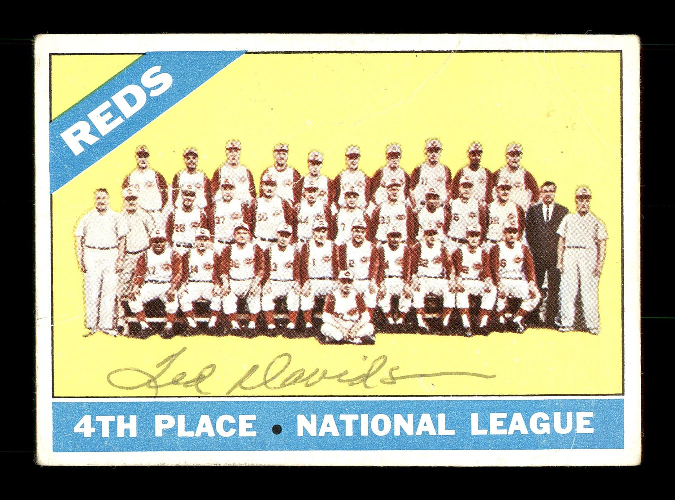Ted Davidson Autographed 1966 Topps Team Card #59 Cincinnati Reds SKU #170599 - RSA