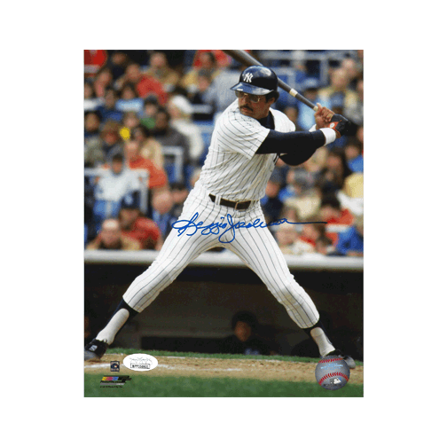 Reggie Jackson Autographed Yankees 8 x 10 Baseball Photo Pose 1 (JSA) - RSA