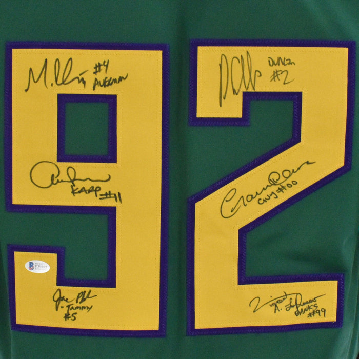 Mighty Ducks 6-Signature Autographed Green Jersey (Beckett) - RSA