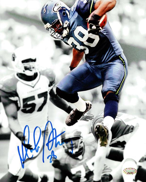 Mack Strong Autographed 8x10 Photo Seattle Seahawks MCS Holo Stock #97724 - RSA